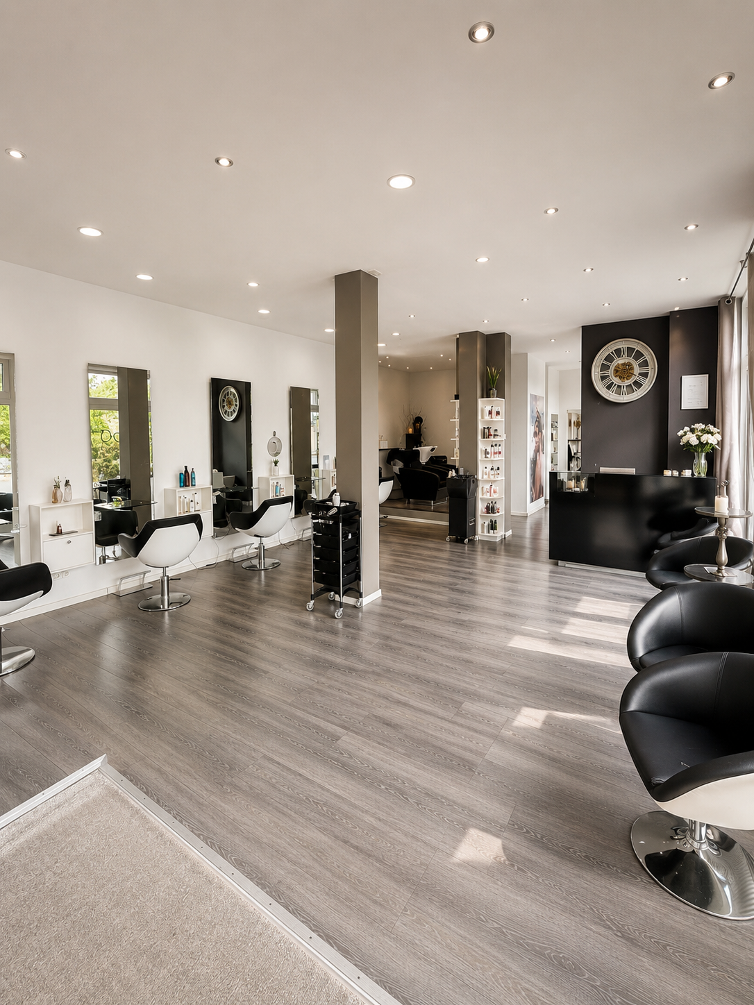 Innenraum des NEZI Friseursalons